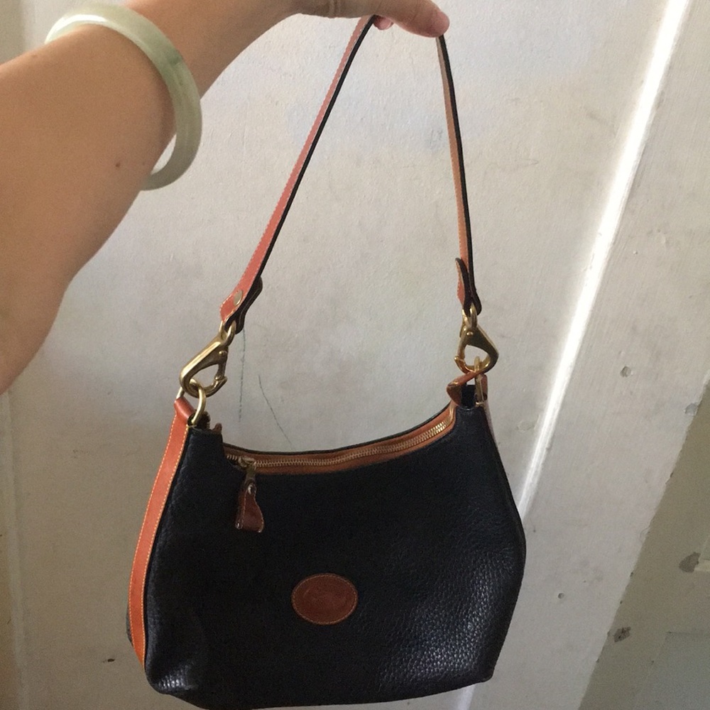 Dooney & bourke handbag